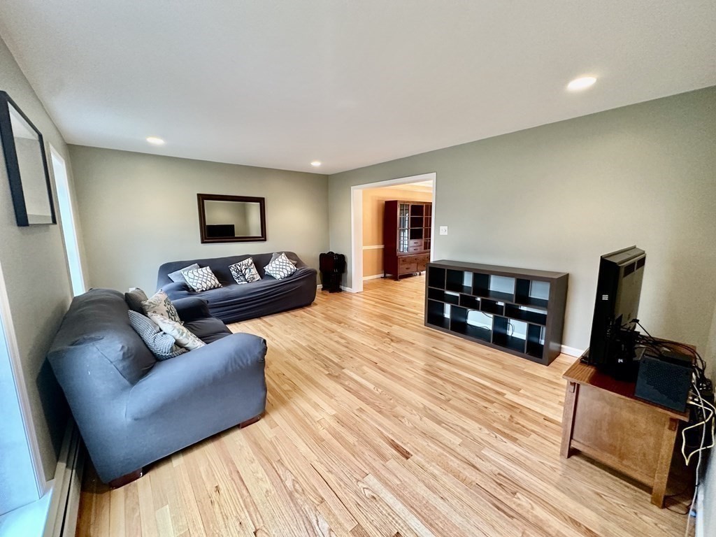 319 Main Road Westport, MA 02790 - Photo 20 of 32 Gallery Image 20