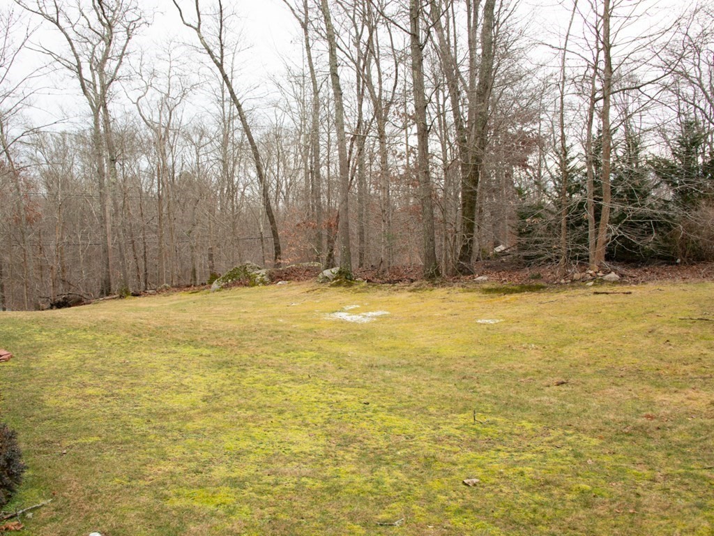 319 Main Road Westport, MA 02790 - Photo 6 of 32 Gallery Image 6