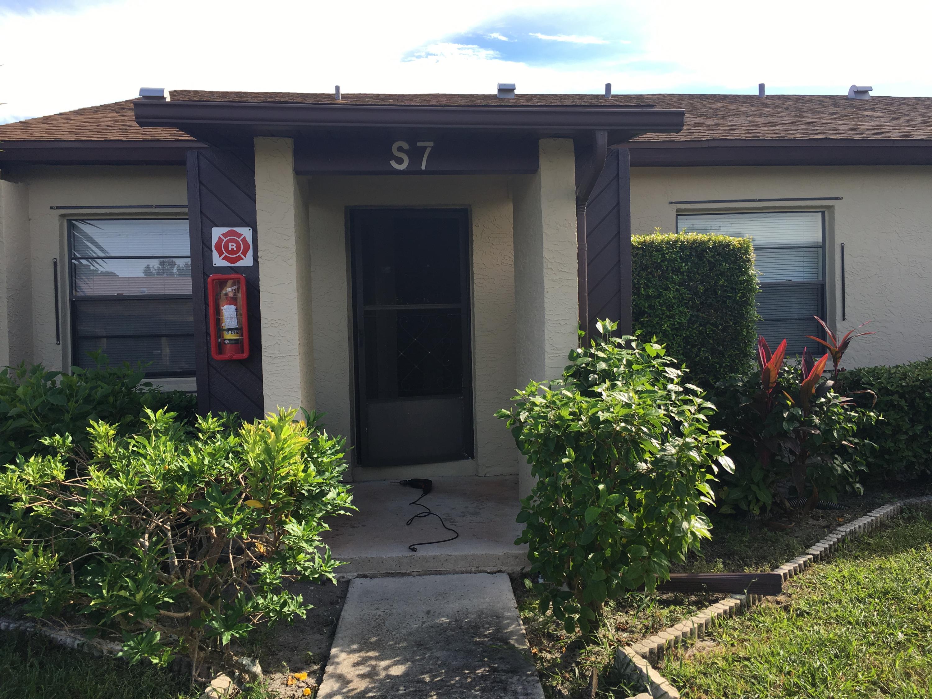 6038 Indrio Road, Unit 7 Fort Pierce, FL 34946 - Photo 1 of 12 Front