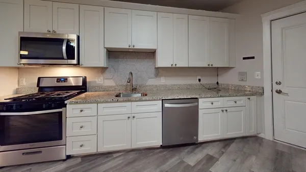 $3,295 | 108-110 Meridian Street, Unit 3, Boston, MA 02128