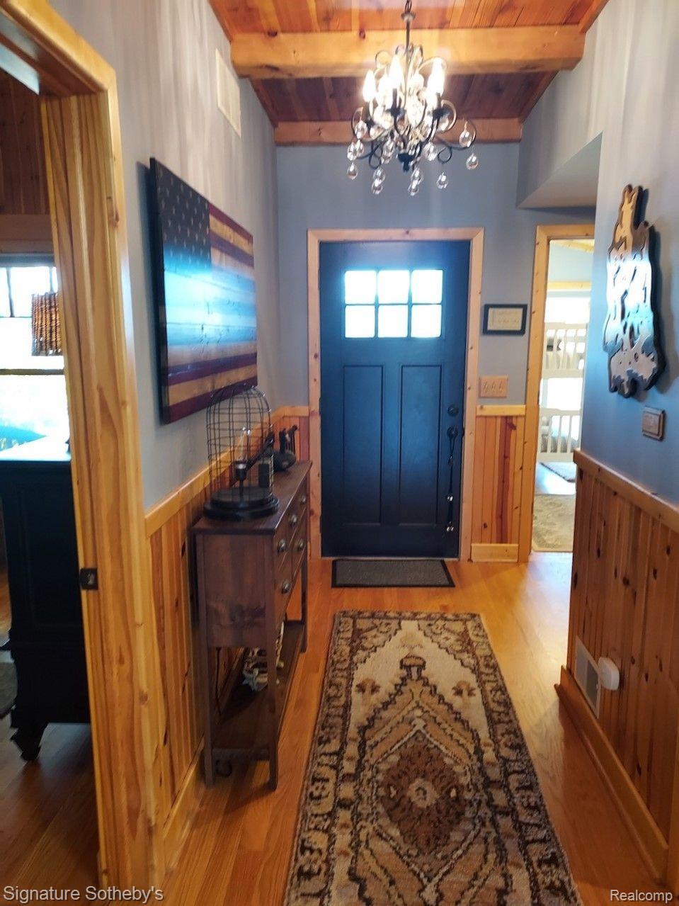 544 Deerpoint Road Leonard, MI 48367 - Photo 6 of 43 Gallery Image 6