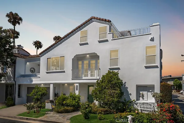 $9,000 | 2830 2nd Avenue, Corona del Mar, CA 92625