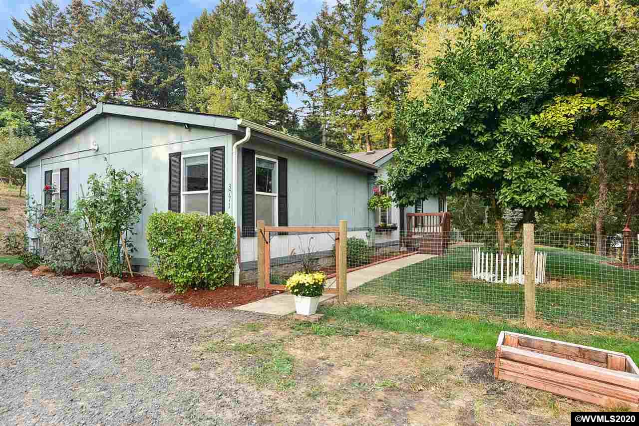 3771 Delaney Road Southeast Salem, OR 97317 - Photo 2 of 36 Gallery Image 2