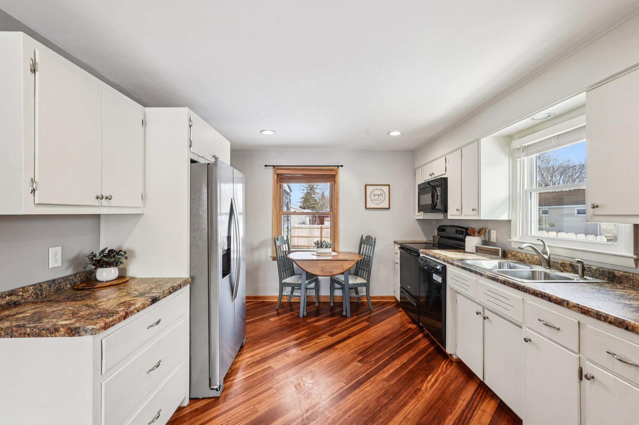 116 Mary Street Watertown, WI 53094 - Photo 11 of 38 11