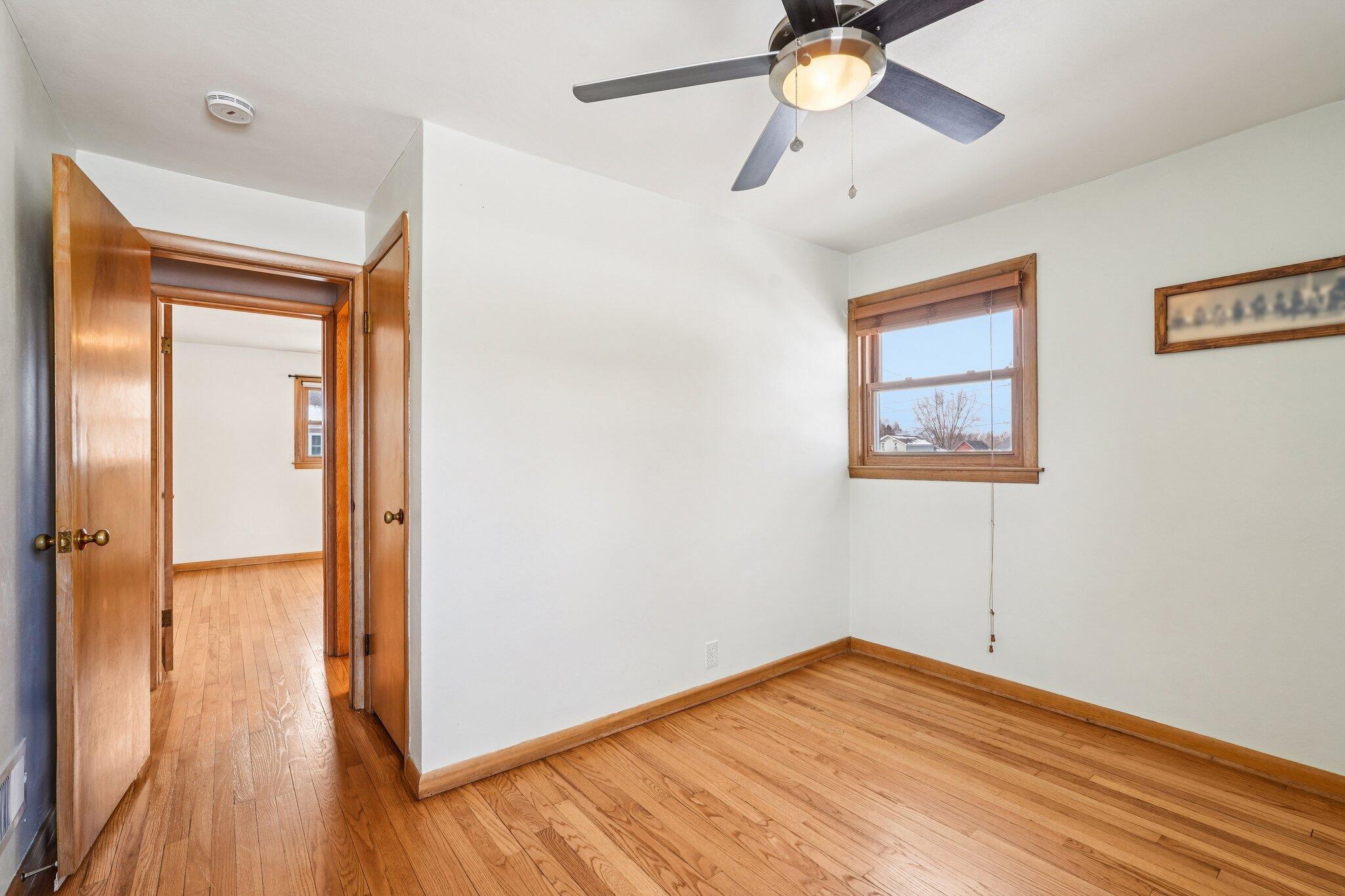 116 Mary Street Watertown, WI 53094 - Photo 17 of 38 17