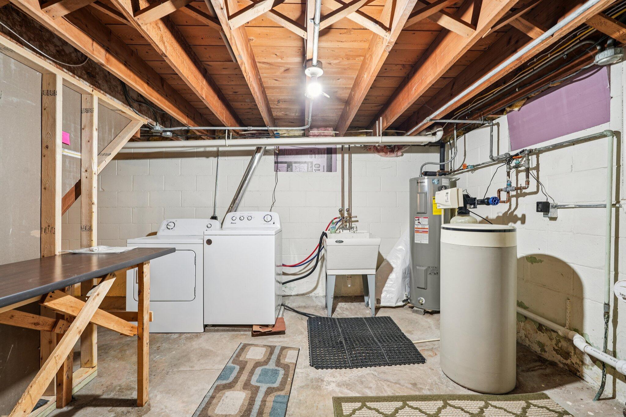 116 Mary Street Watertown, WI 53094 - Photo 28 of 38 28.5