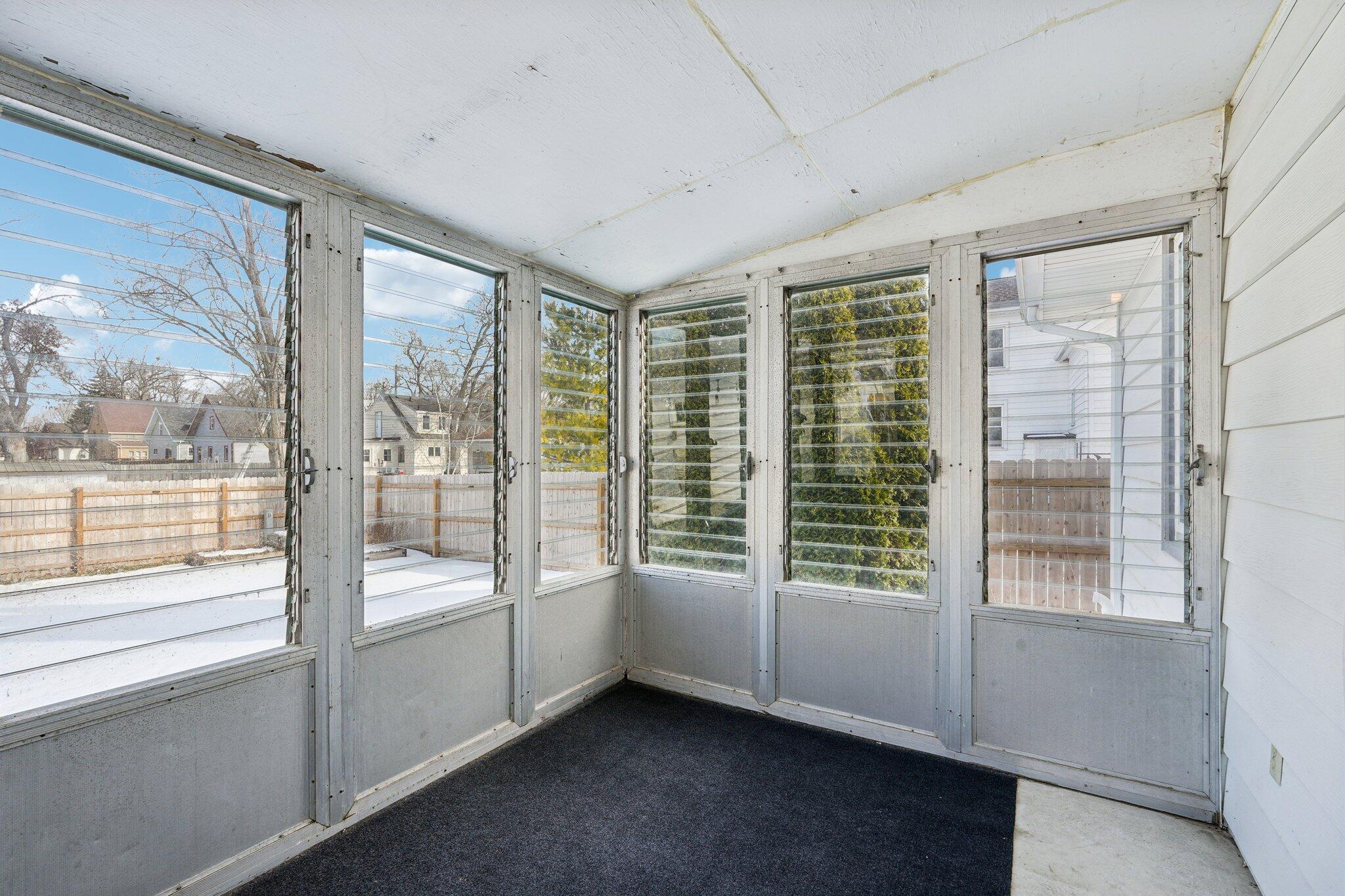 116 Mary Street Watertown, WI 53094 - Photo 30 of 38 29