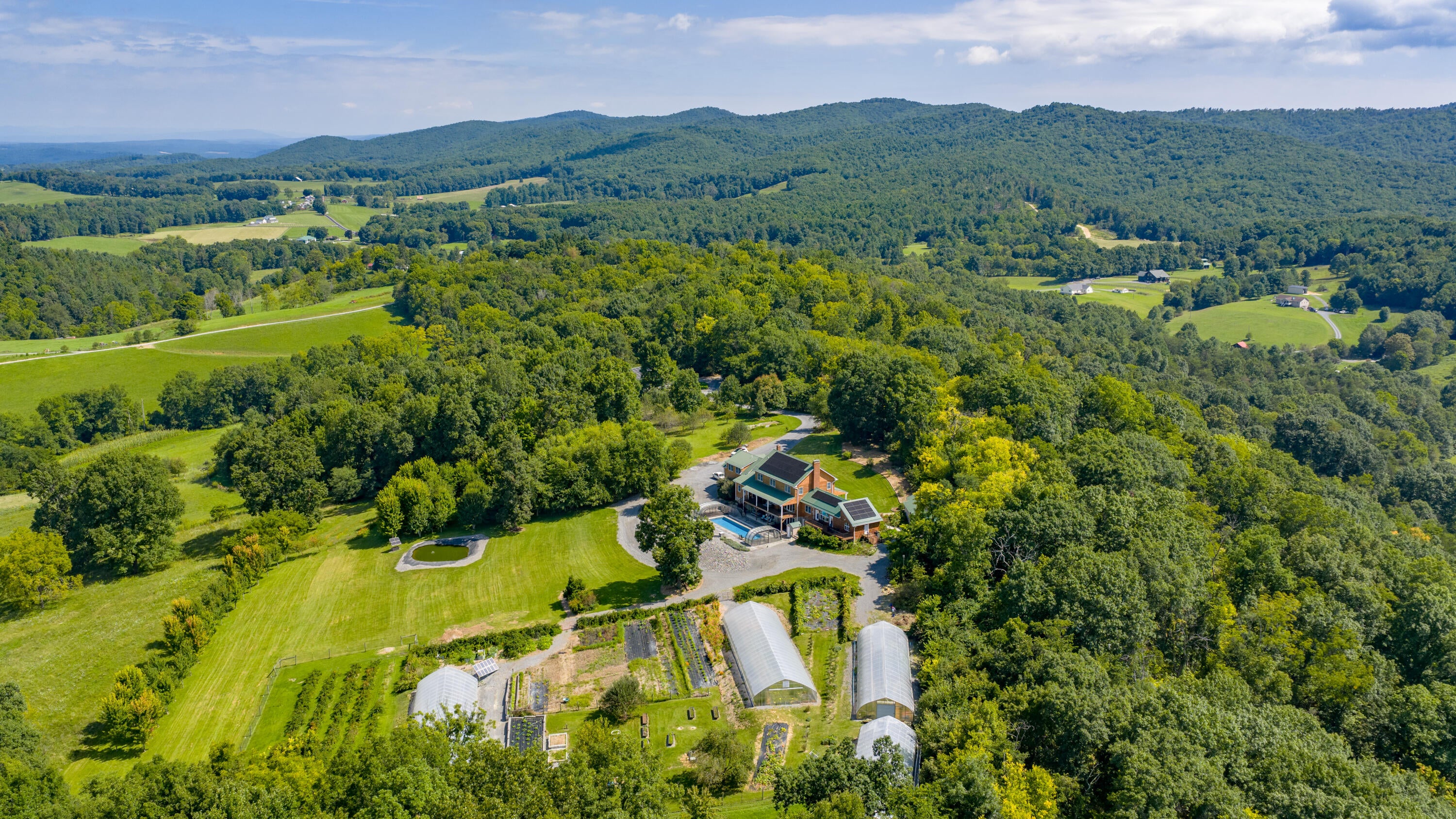 221 Montview Road Caldwell, WV 24925 - Photo 5 of 92 Gallery Image 5