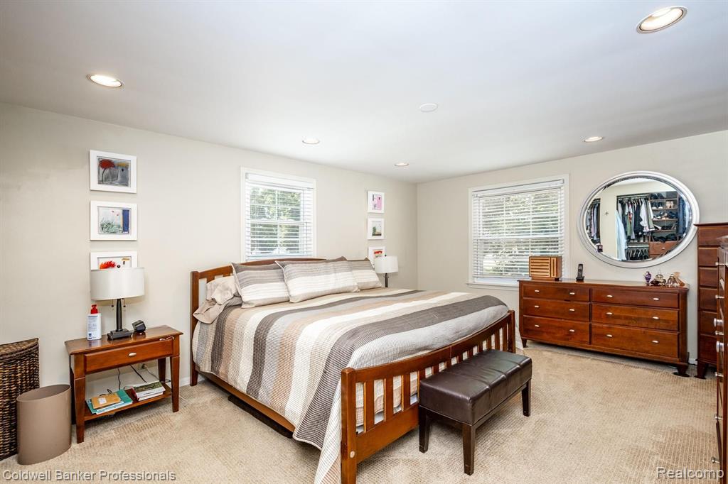 2623 Worcester Road West Bloomfield, MI 48323 - Photo 41 of 68
