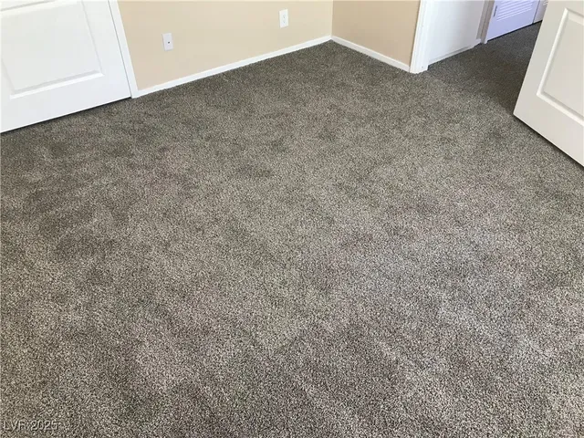 $1,200 | 1900 North Torrey Pines Drive, Unit 212, Las Vegas, NV 89108