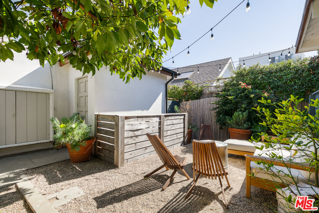 331 Brooks Avenue, Unit 2 Venice, CA 90291 - Photo 25 of 30 a view of a chairs and table in the patio