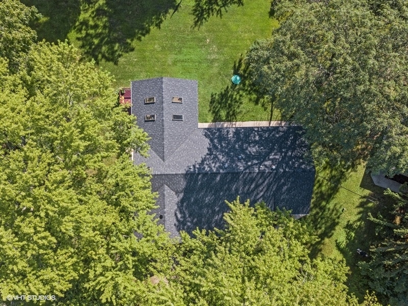 22811 North Quentin Road Kildeer, IL 60047 - Photo 24 of 29 an aerial view of a house with a yard