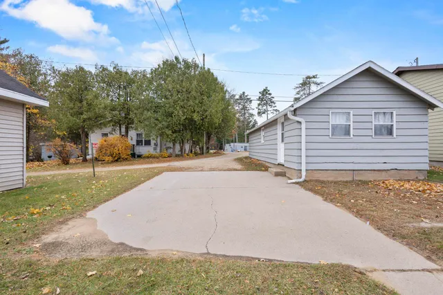 $575,000 | N2646 Rustic Circle, Clintonville, WI 54929