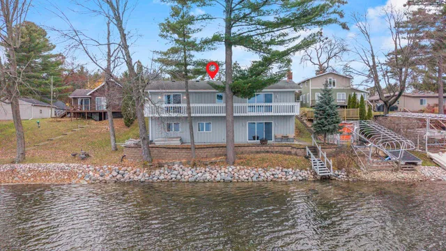 $575,000 | N2646 Rustic Circle, Clintonville, WI 54929