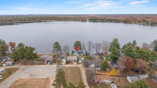 $575,000 | N2646 Rustic Circle, Clintonville, WI 54929