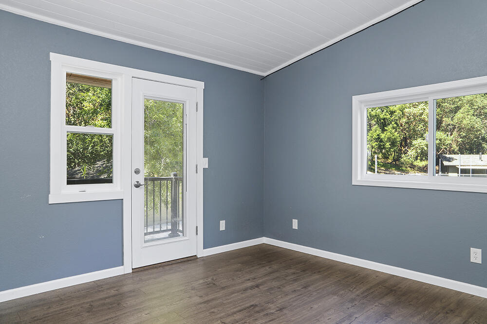 516 Stewart Road Grants Pass, OR 97526 - Photo 26 of 72 25