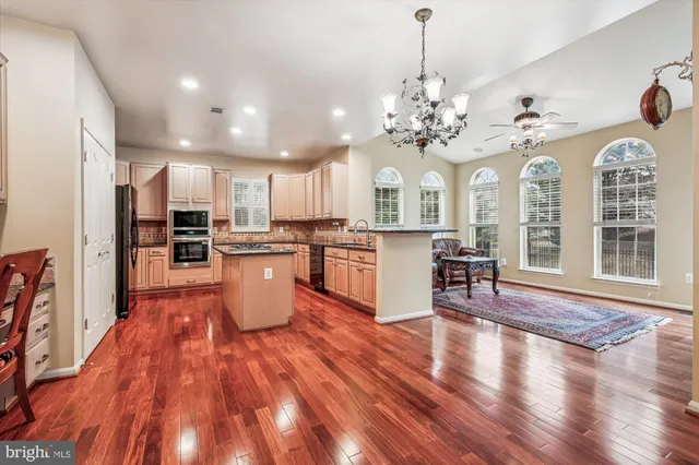 $850,000 | 14212 Schaeffer Road, Germantown, MD 20874