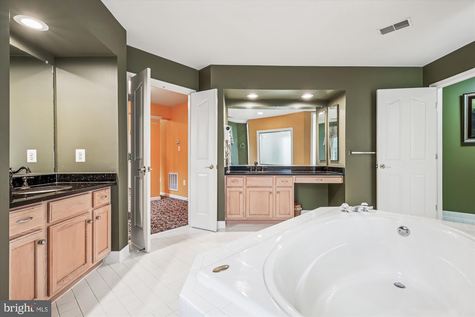 14212 Schaeffer Road Germantown, MD 20874 - Photo 31 of 51 She & his Vanity