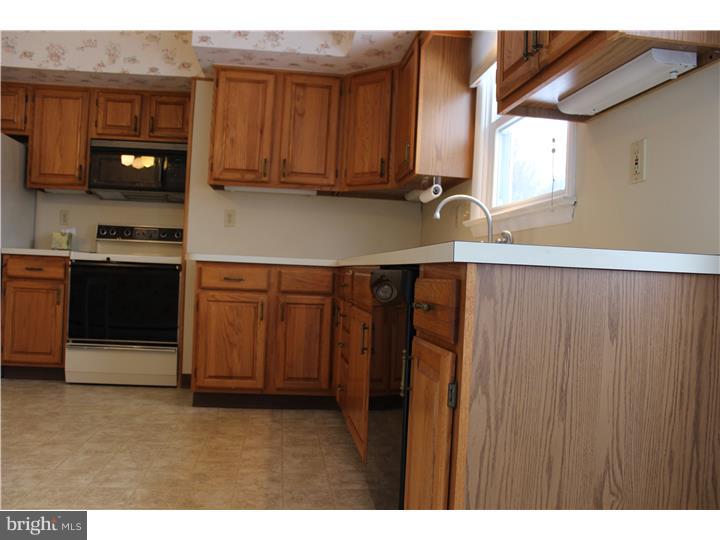 105 Crump Road Exton, PA 19341 - Photo 5 of 20 Kitchen