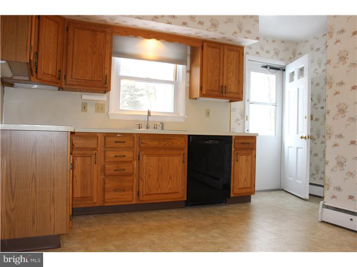105 Crump Road Exton, PA 19341 - Photo 6 of 20 Kitchen