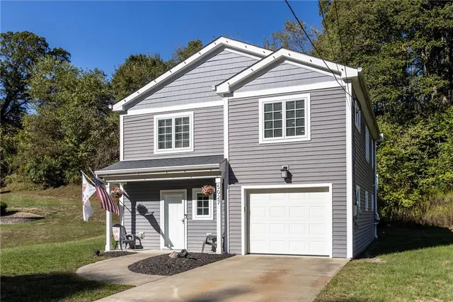 $320,000 | 5027 Thoms Run Road, Oakdale, PA 15071