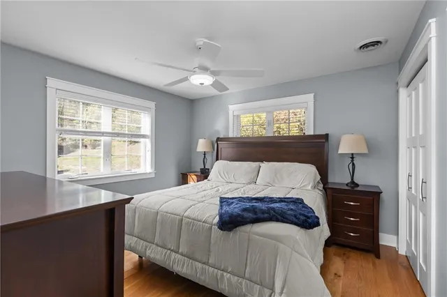 $320,000 | 5027 Thoms Run Road, Oakdale, PA 15071