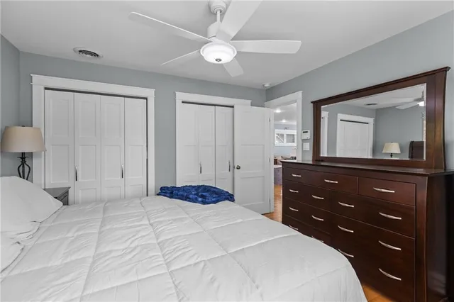 $320,000 | 5027 Thoms Run Road, Oakdale, PA 15071