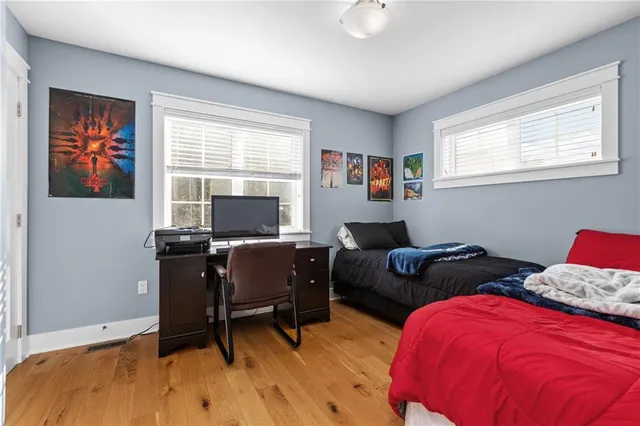 $320,000 | 5027 Thoms Run Road, Oakdale, PA 15071