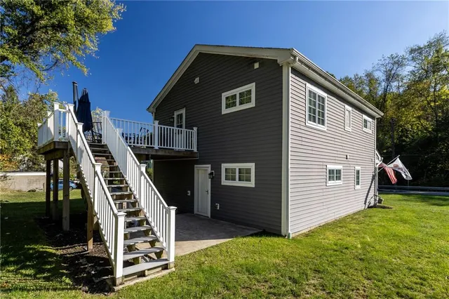 $320,000 | 5027 Thoms Run Road, Oakdale, PA 15071