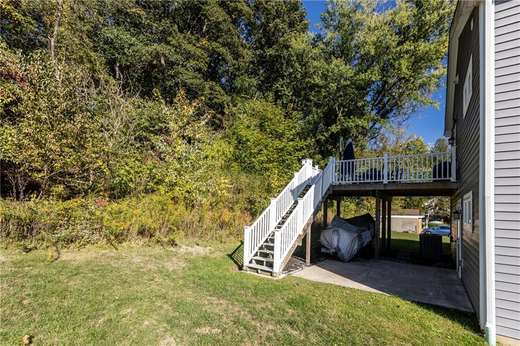 5027 Thoms Run Road Oakdale, PA 15071 - Photo 24 of 38