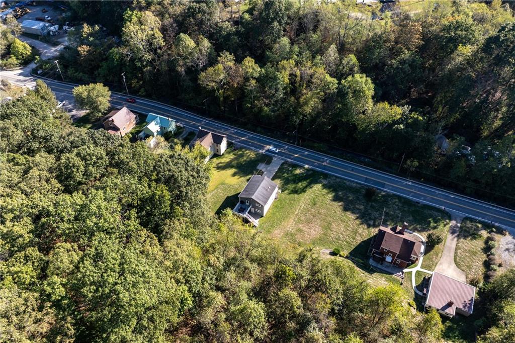 5027 Thoms Run Road Oakdale, PA 15071 - Photo 34 of 38