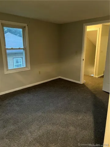 $1,675 | 62 Whiton Street, Windsor Locks, CT 06096