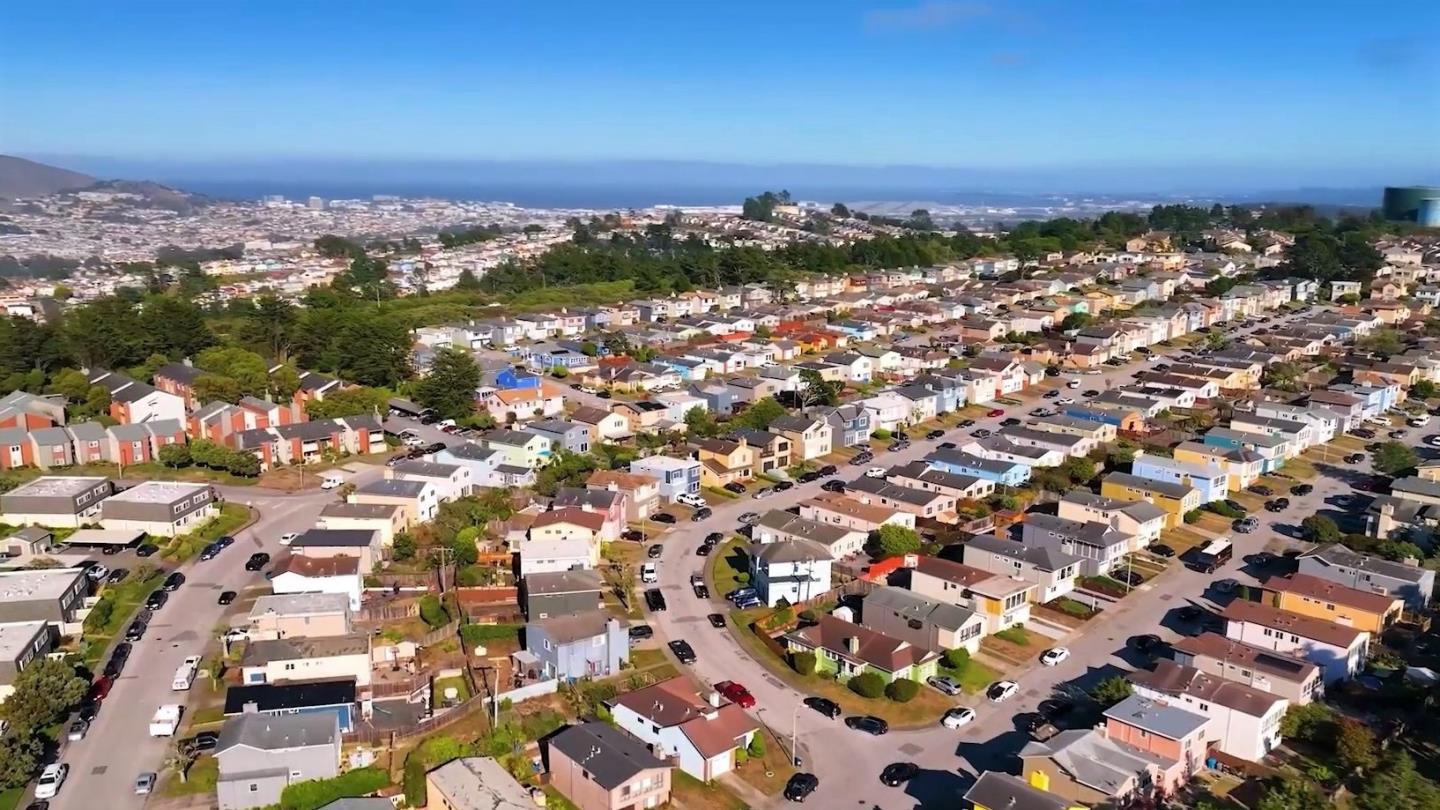 391 Imperial Drive Pacifica, CA 94044 - Photo 58 of 60 an aerial view of multiple house