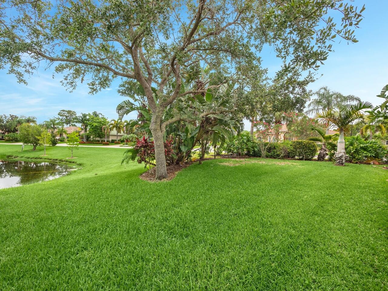 8938 First Tee Road Port St. Lucie, FL 34986 - Photo 18 of 36 Backyard