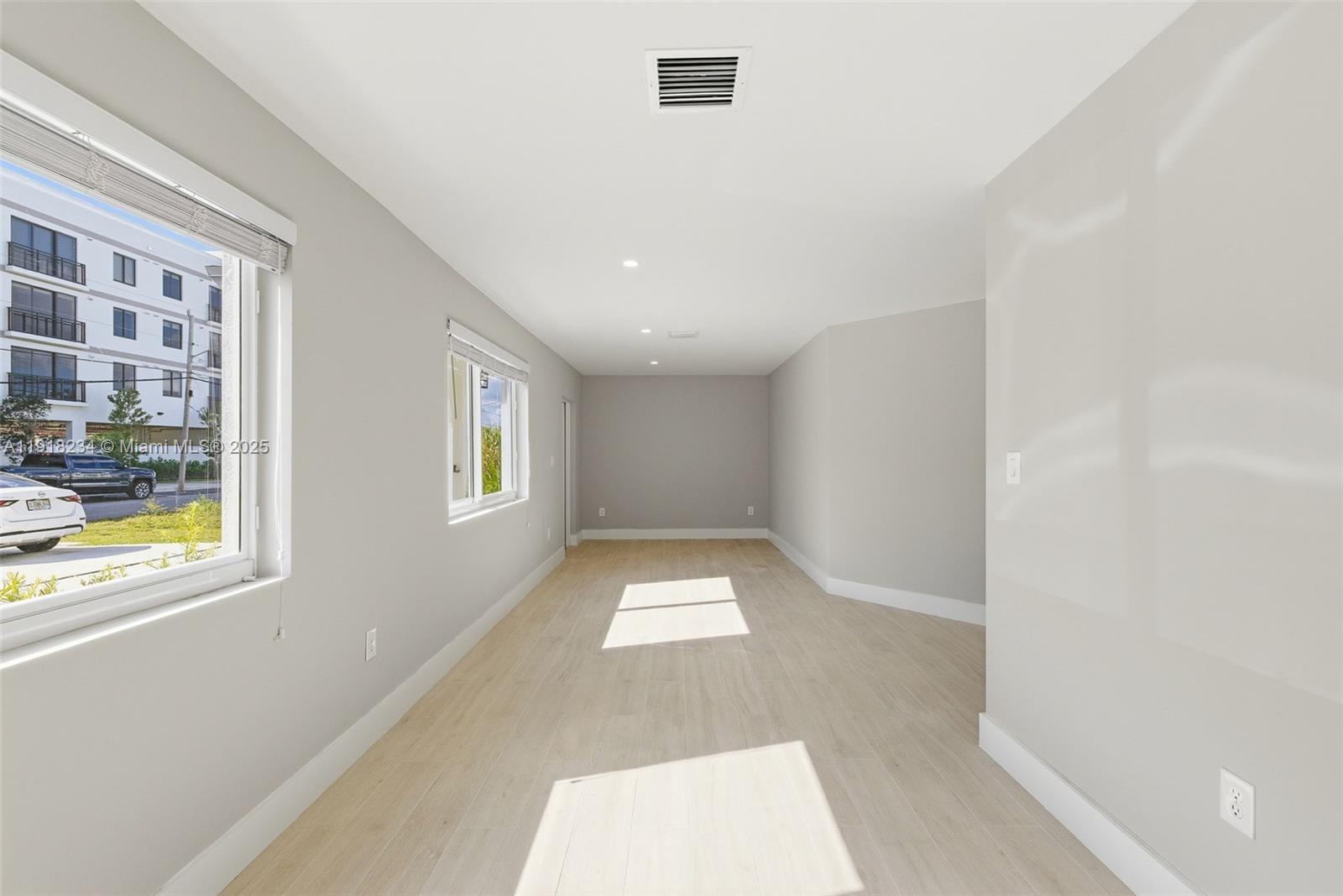 11939 Southwest 218th Street, Unit 1 Miami, FL 33170 - Photo 16 of 28