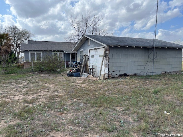 2790 2nd Street Pleasanton, TX 78064 - Photo 3 of 3 a barn house with a big yard and large trees