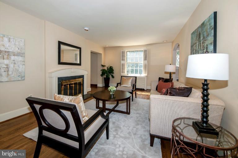 7705 Chatham Road Chevy Chase, MD 20815 - Photo 3 of 29 Living Room