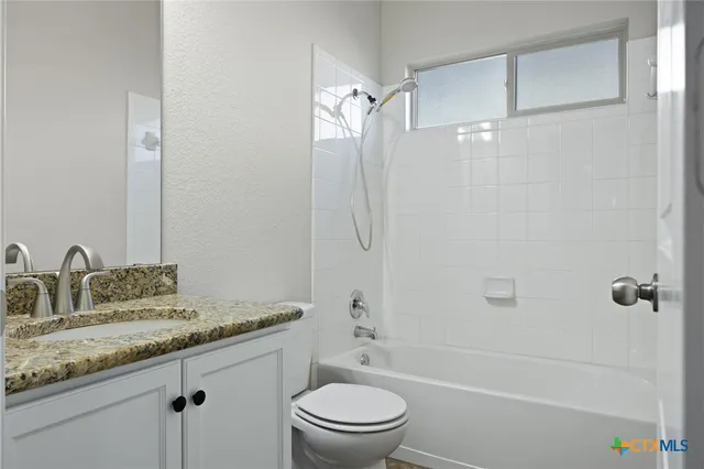 $445,000 | 5805 Fenton Lane, Belton, TX 76513