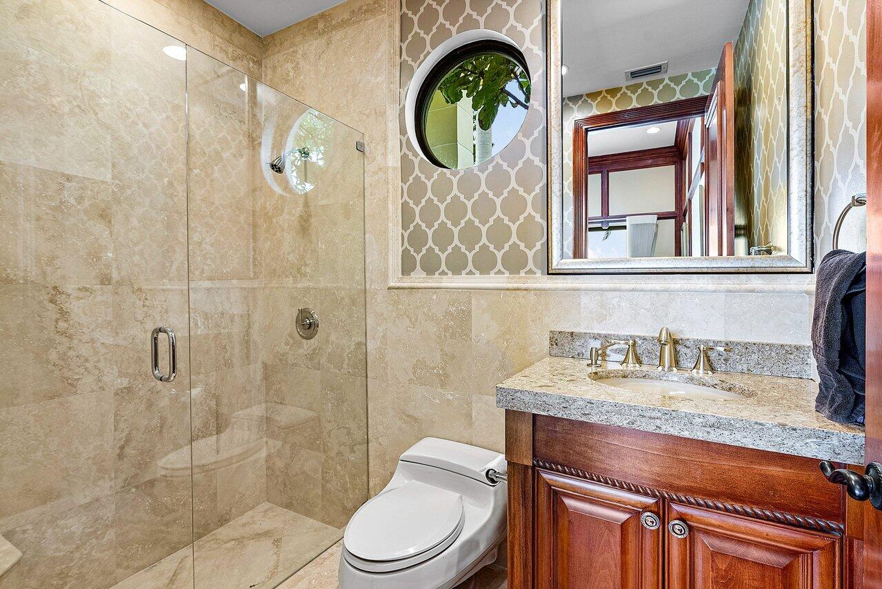 4845 Regency Court Boca Raton, FL 33434 - Photo 55 of 112 1st Bathroom