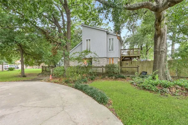 $195,000 | 423 Paradise Lane, Montgomery, TX 77356