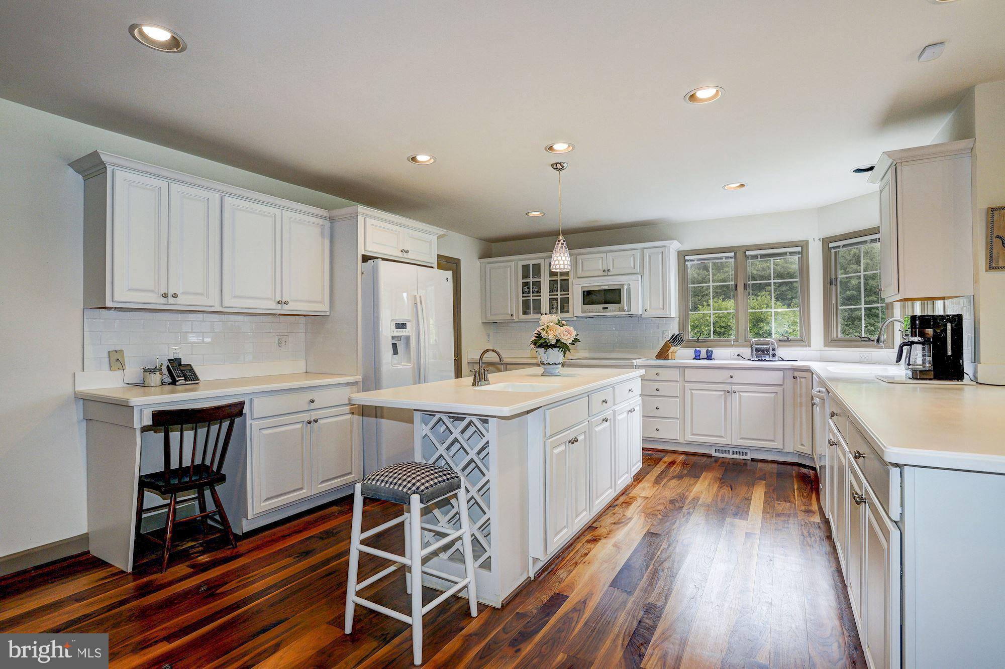 13915 Rover Mill Road West Friendship, MD 21794 - Photo 11 of 62 Eat-In Kitchen