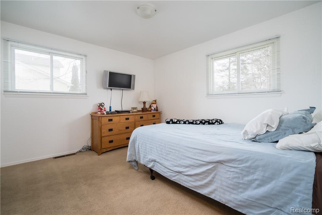 2725 Bridget Avenue Rochester, MI 48307 - Photo 14 of 21 Bridget-14.jpg