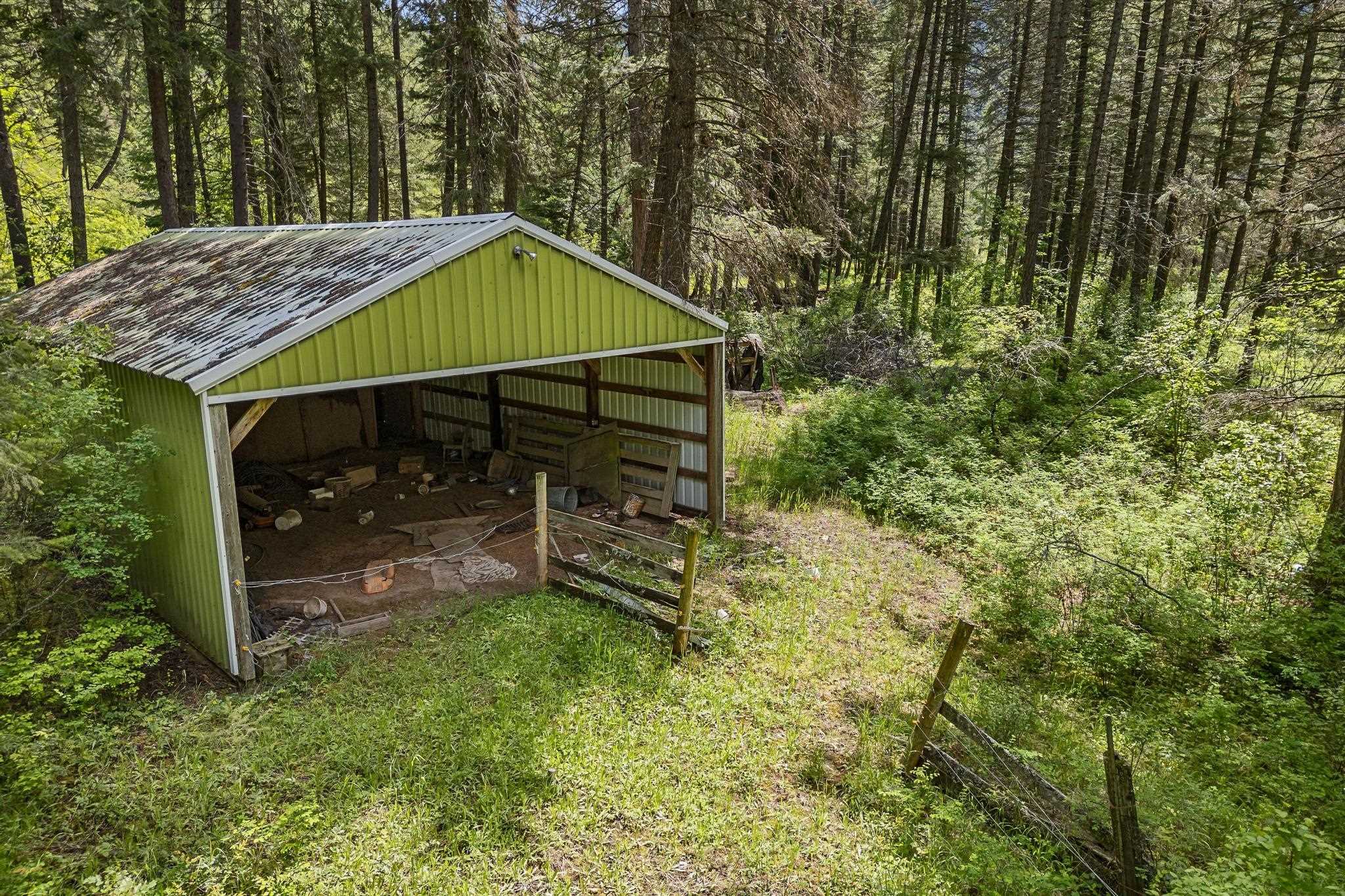 940 Aladdin Road Colville, WA 99114 - Photo 14 of 34