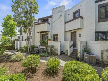 $700,000 | 3825 Caminito Litoral, Unit 212, San Diego, CA 92107
