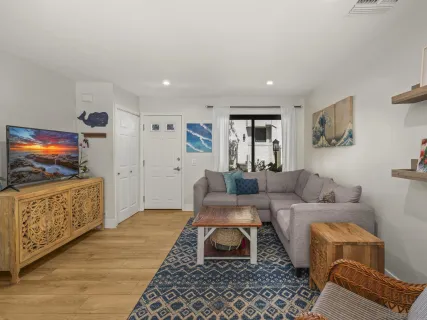 $700,000 | 3825 Caminito Litoral, Unit 212, San Diego, CA 92107