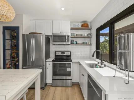 $700,000 | 3825 Caminito Litoral, Unit 212, San Diego, CA 92107