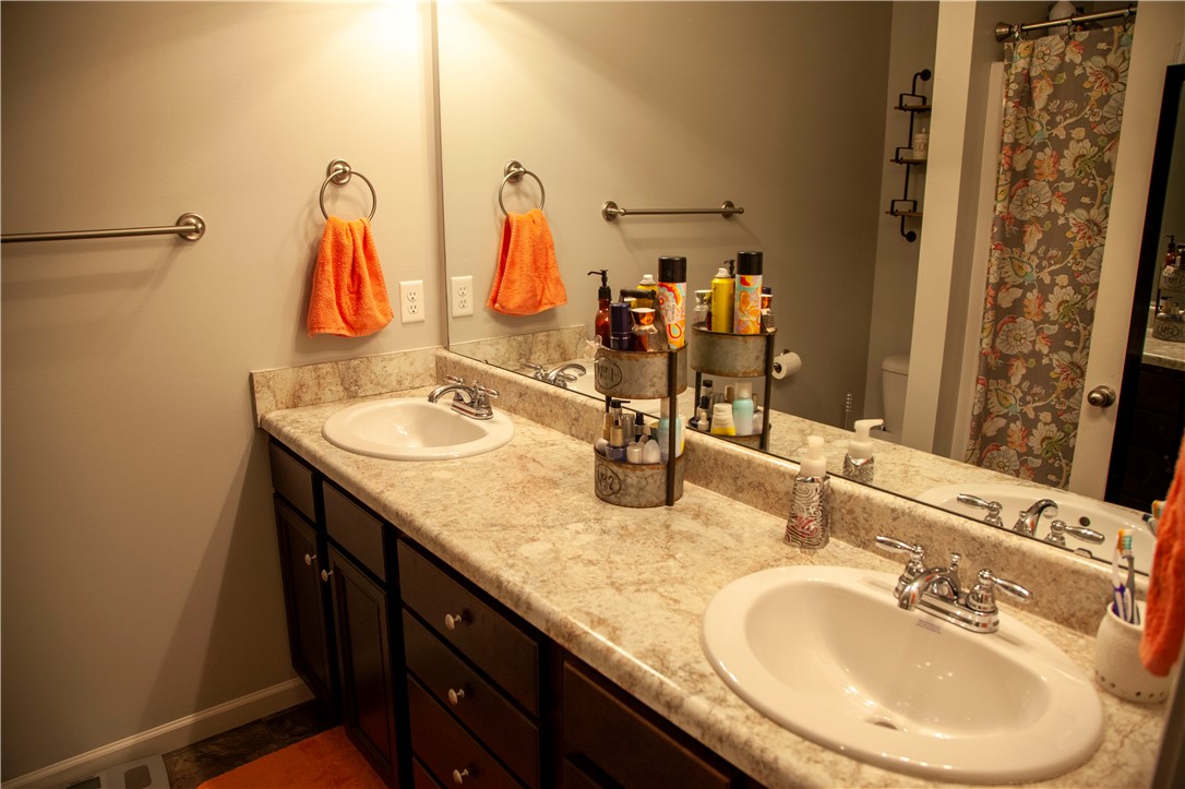 1010 St Charles Way Anderson, SC 29621 - Photo 20 of 22 Gallery Image 20