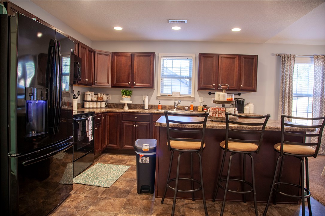 1010 St Charles Way Anderson, SC 29621 - Photo 3 of 22 Gallery Image 3