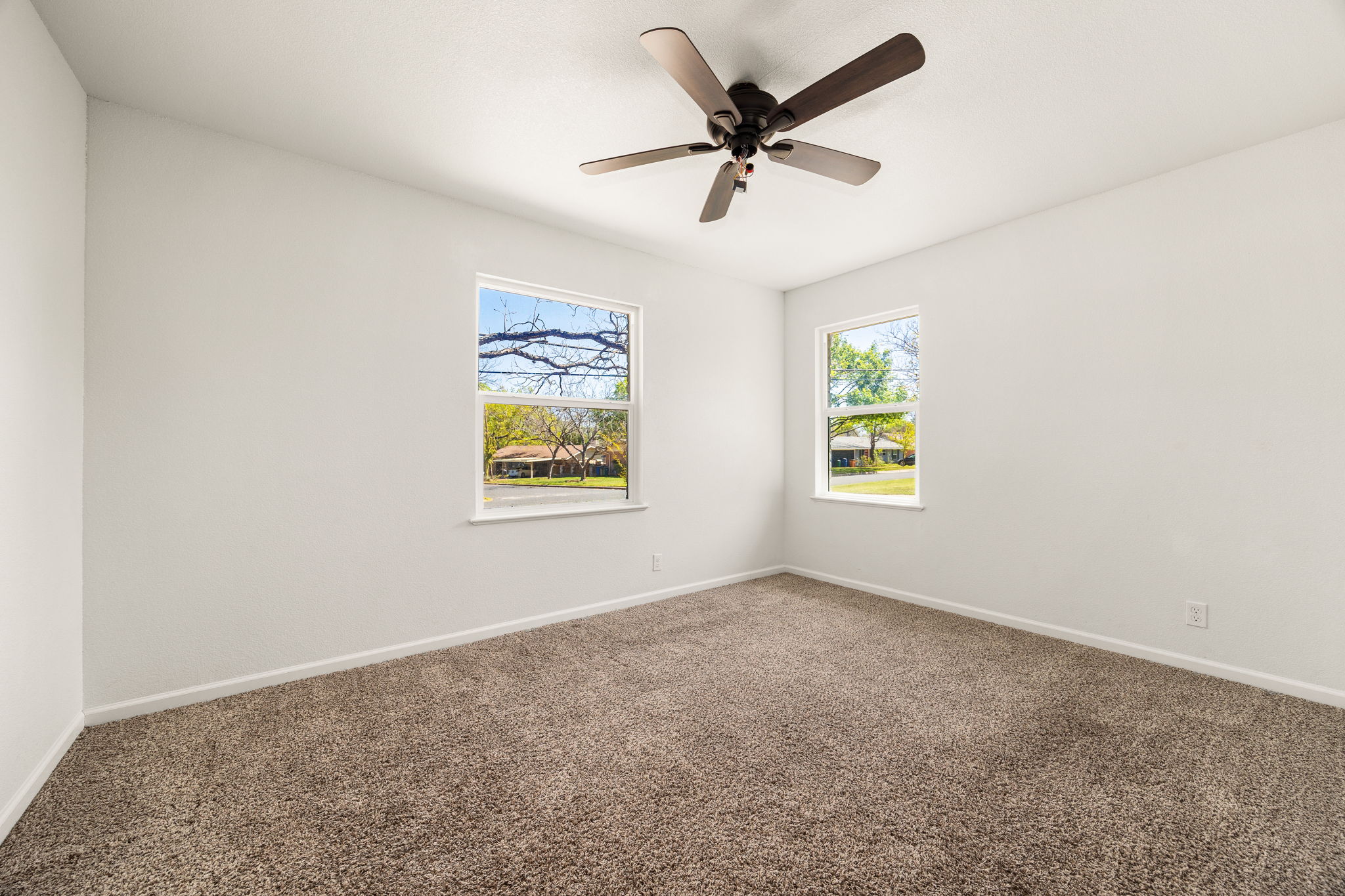 11800 Oak Haven Road Austin, TX 78753 - Photo 30 of 37 an empty room