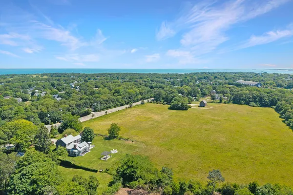 $3,650,000 | 128 West Tisbury Road, Edgartown, MA 02539